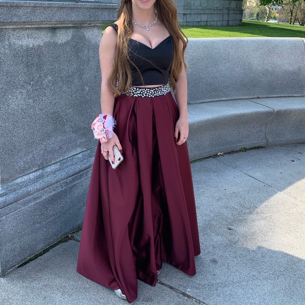 Elegant Black and Burgundy Evening Gown